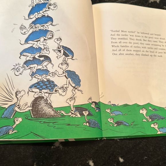 Collectors 1986 Dr Seuss “ Yertle the Turtle” children’s book. - Picture 3 of 6